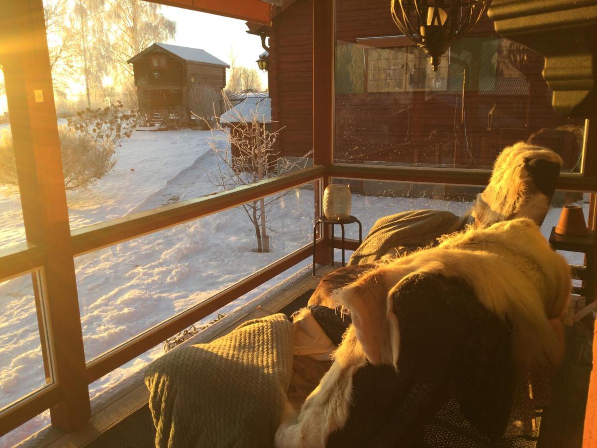Mysigt Boende I Raettvik Med Utsikt Oever Siljan Exterior photo