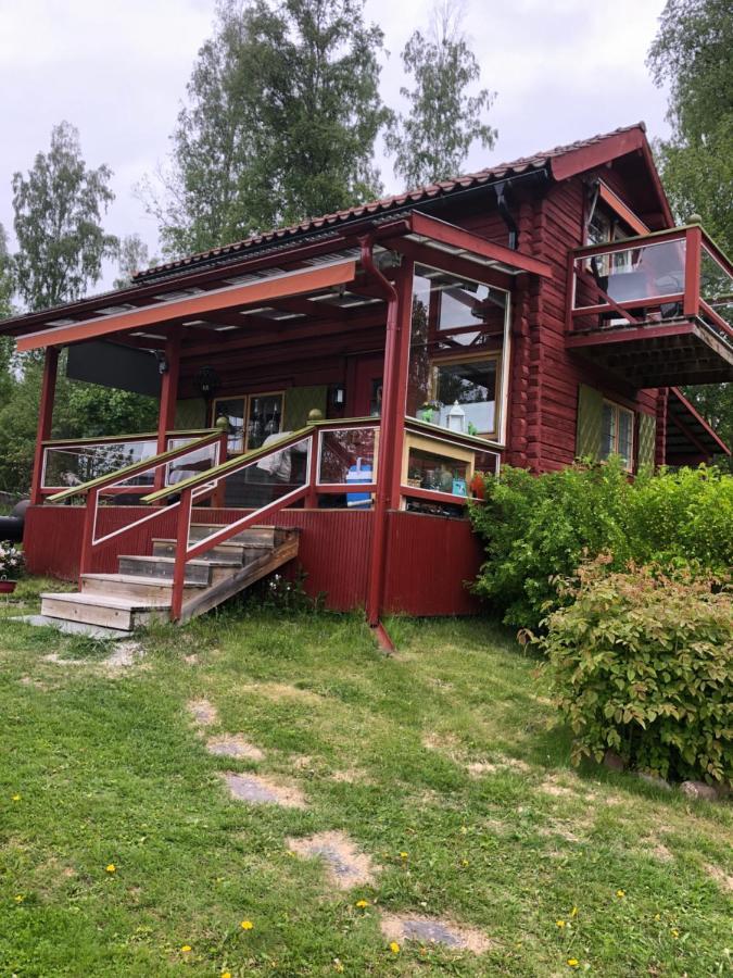 Mysigt Boende I Raettvik Med Utsikt Oever Siljan Exterior photo