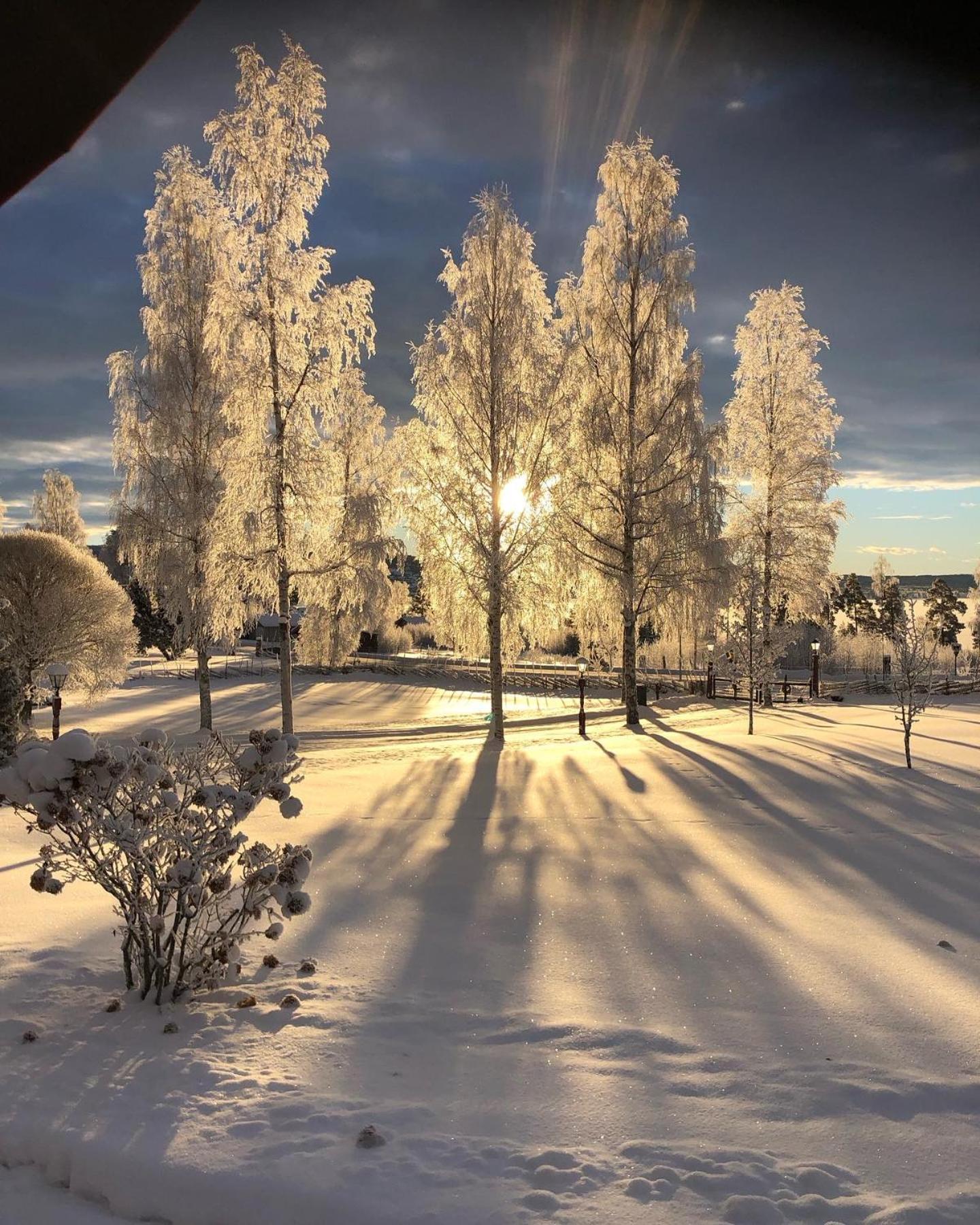 Mysigt Boende I Raettvik Med Utsikt Oever Siljan Exterior photo