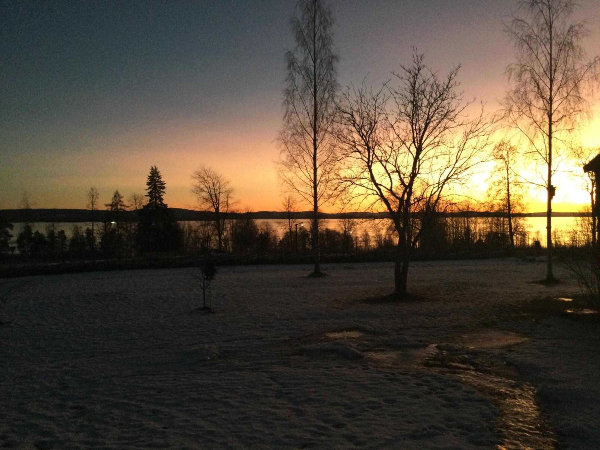 Mysigt Boende I Raettvik Med Utsikt Oever Siljan Exterior photo