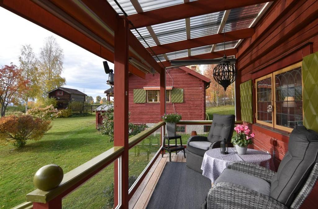 Mysigt Boende I Raettvik Med Utsikt Oever Siljan Exterior photo