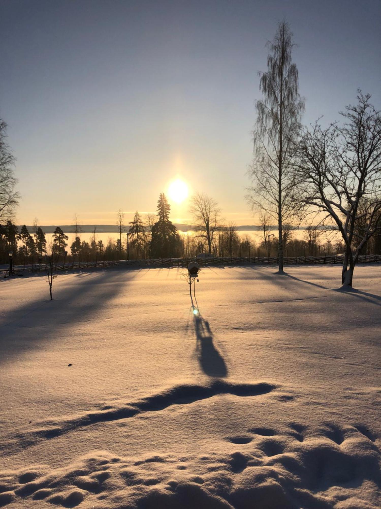 Mysigt Boende I Raettvik Med Utsikt Oever Siljan Exterior photo